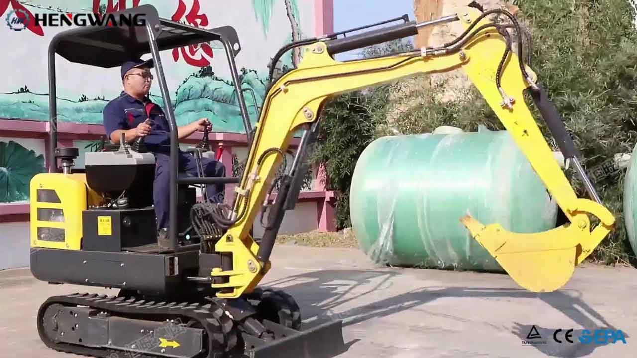 The HW-25 Mini Excavator operation shows